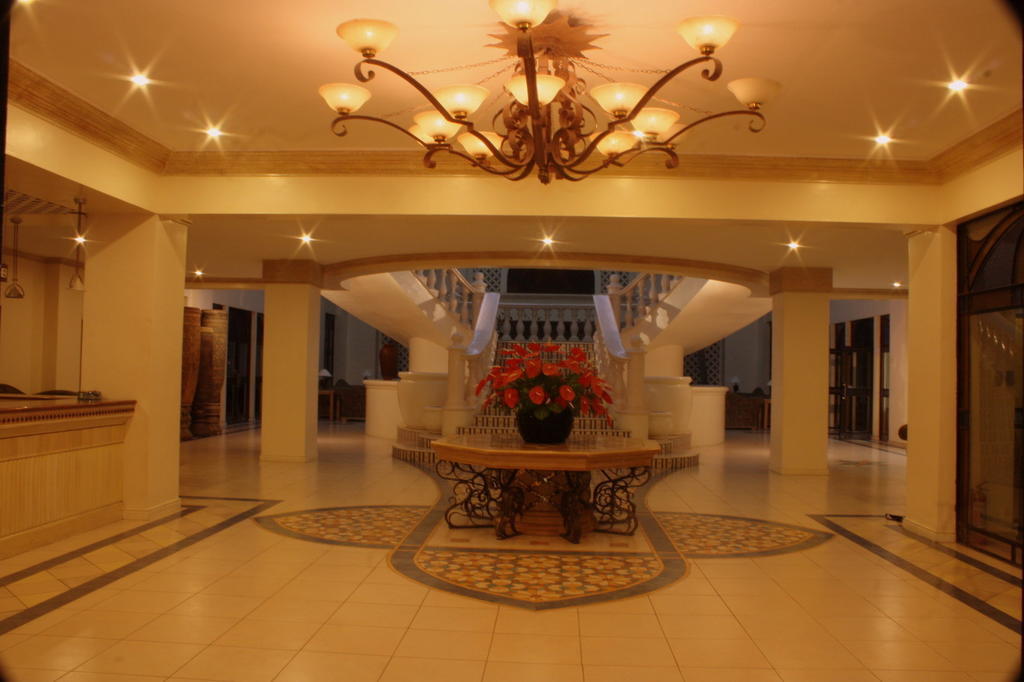 Club Morocco Beach Resort&Country Club Subic Zewnętrze zdjęcie