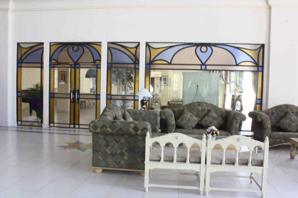 Club Morocco Beach Resort&Country Club Subic Zewnętrze zdjęcie