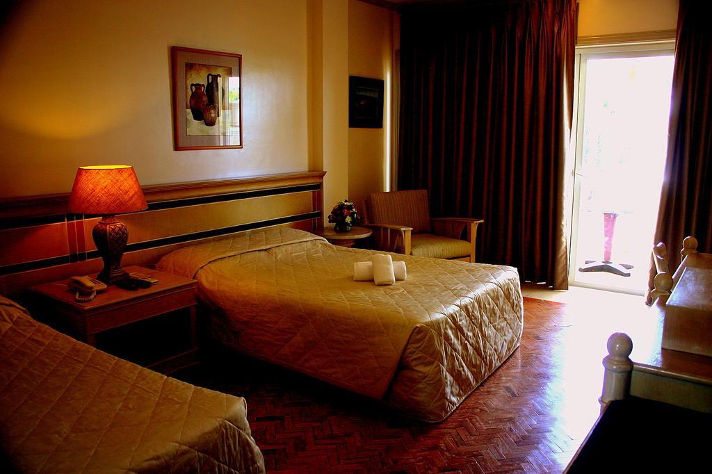 Club Morocco Beach Resort&Country Club Subic Pokój zdjęcie
