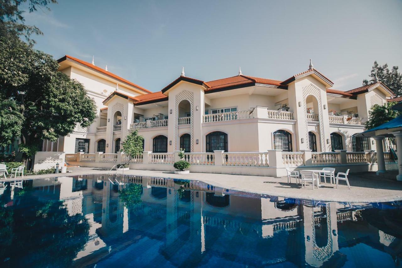 Club Morocco Beach Resort&Country Club Subic Zewnętrze zdjęcie