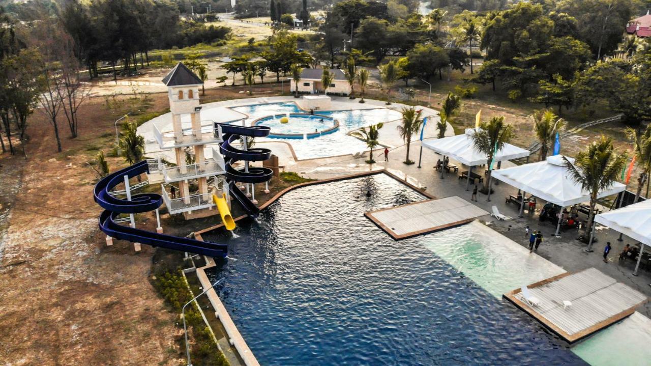 Club Morocco Beach Resort&Country Club Subic Zewnętrze zdjęcie